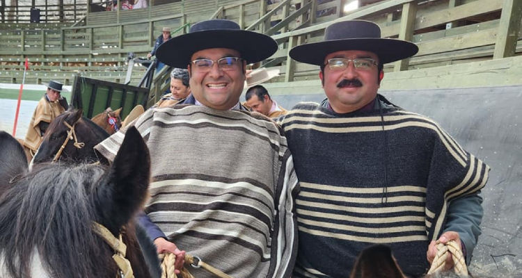 Enríquez y Reyes fueron los más atajadores en el Rodeo de los Jurados