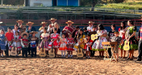 Asociación El Libertador realizó significativa donación a grupo de niños folcloristas en Requínoa