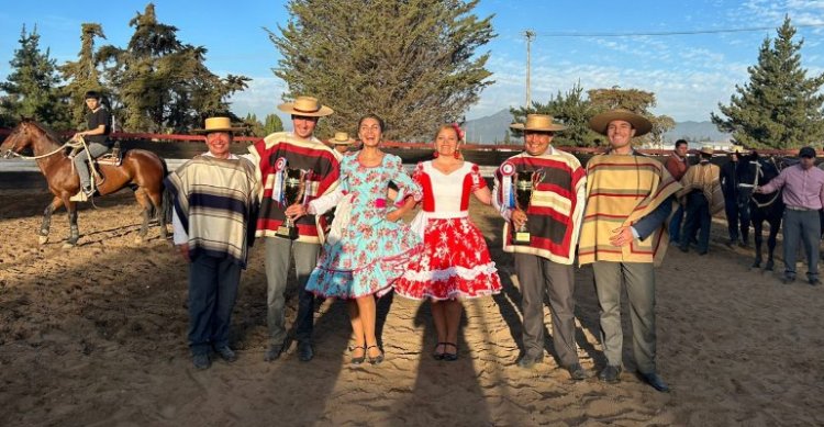 Rodríguez y Meza celebraron en el Provincial del Club Casablanca Litoral